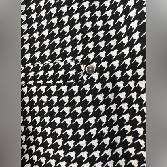 Apt 9 button down shirt PS flattering black and white checkered - Picture 3 of 8